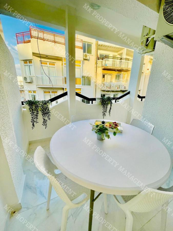 לרנקה Milos City Center Apt. 32 מראה חיצוני תמונה